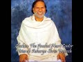 Living Enlightened Master, Acharya Shree Yogeesh, continues his chakra and kundalini series with this video on the 4th chakra, the anahat chakra - heart center.Acharya Shree Yogeesh explains what happens when the kundalini flows through the heart center, and says that once it flows through the anahat chakra, one develops love for all living beings and becomes calm.One must become sensitive to the soundless sounds of the anahat center. You can hear your inner music by becoming sensitive and listening to your own heart beat.*tags*spiritual emotions, chakras, emotions, kundalini support, chakra healing, being emotional, emotional spirituality, enlightenment, love is emotion, what is love, emotions, heart center, anahat center, anahat energy, anahat chakra, green chakra, color therapy, chakra therapy, enlightenment, spirituality, indian guru, indian guide, love, supreme love, emotional love, anger, depression, raising energy, higher consciousness, breathing, emotions, dealing with emotions, spiritual seeker, spiritual experiences, meditation, chakra meditation, meditation sounds, AUM, ohm, om