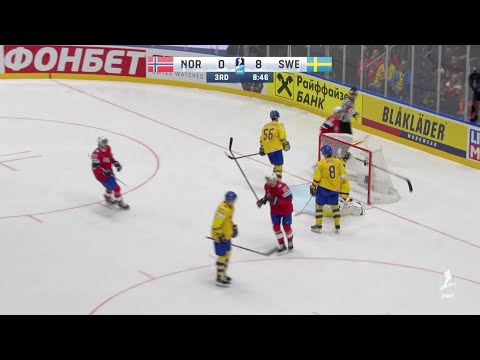 Mathias Trettenes Goal from the Blue Line