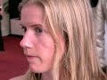 Tina du Comit� des familles interpelle Patrick Y�ni
