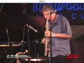 Bob Mintzer playing the Akai EWI4000s Bob Mintzer playing the Akai EWI4000s