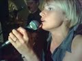 Maria sings