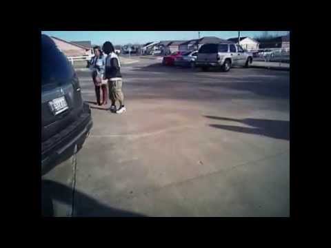 (UNCENSORED) Body camera video shows Okla. officer shooting man who carried pistol