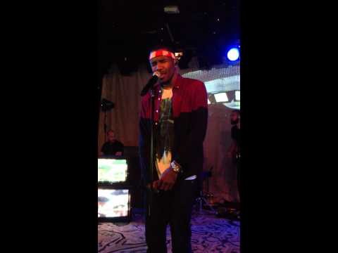 American Wedding Nostalgia Ultra Frank Ocean Muzplay