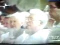 il corpo di padre pio esposto all pubblico 1a parte