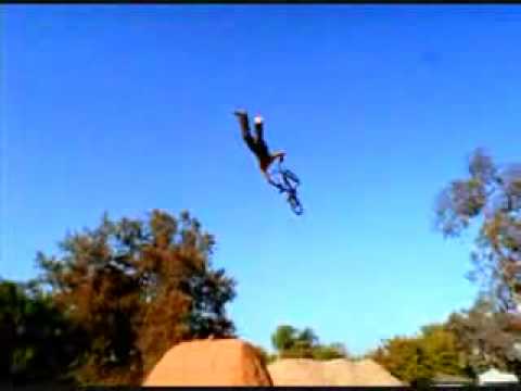 BMX VIDEOS, BIKES, TRICKS, STUNTS, CRASHES