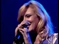 Moloko - Familiar Feeling (Live in Benicassim 2003)