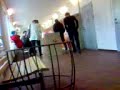 Knark skr�mmer en l�rare