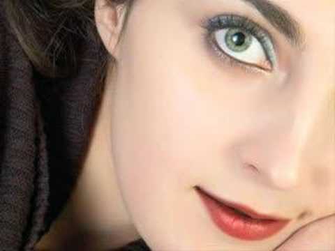 Retouching Lips in Photoshop YouTube Preview Image