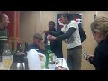 cena de navidad con rubia striper explosiva