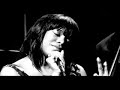 3-piece backing with dvonne lewis on drums, evan(s) flory barnes on bass, josh rawlings on piano/fender rhodes...

full live dvd coming soon from this artist