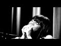 3-piece backing with dvonne lewis on drums, evan(s) flory barnes on bass, josh rawlings on piano/fender rhodes...

full live dvd coming soon from this artist