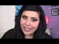 3- credo che ombretto ;)(http://youtu.be/ZpM4AzIQv8c?a de YouTube)