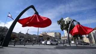 花朵傘涼亭 DYNAMIC STREET INSTALLATION, JERUSALEM, HQ Architects