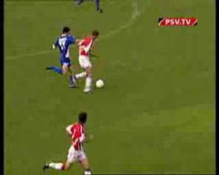 Doelpunt van het seizoen komt uit Duitsland YouTube Preview Image