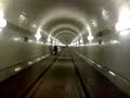 Durchfahrt durch den alten Hamburger Elbtunnel Durchfahrt durch den alten Hamburger Elbtunnel