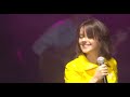 Alizée -En concert 2004-Moi Lolita (Ali tocando la guitarra) Alizée -En concert 2004-Moi Lolita (Ali tocando la guitarra)