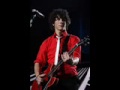 videos de Torn Between Two
