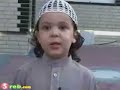 الطفل الايطالي يجنن وهو يقرأ القرأن