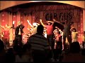 rola con la que terminan la cena-show en maeva tampico jaja bien prendida la raza ke botana la wera se llama simone nkv pero bueno