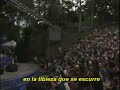memoria del festival internacional de  poes�a de medell�n. st�phane chaumet naci� en el norte de francia, al borde del mar, el 26 de marzo de 1971. ha vivido, entre otros lugares, en estados unidos, m�xico, siria y china. autor de cuatro libros de poes�a: la morsure et la pierre (la mordedura y la piedra), dans la nudit� du temps (en la desnudez del tiempo), urbaines miniatures (urbanas miniaturas) y la travers�e de l'errance (la traves�a de la errancia), tambi�n de una novela, le go�t du vertige (el gusto del v�rtigo), de diversos cuentos y de un relato au bonheur des voiles (el para�so de los velos) que cuenta su experiencia en siria. es tambi�n traductor de poes�a latino-americana contempor�nea. al decir de luc�a samarra, en la obra de chaumet 