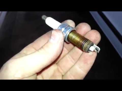 2013 Kia Soul – Checking Engine Spark Plugs At 30K Miles – Hyundai Nu 2.0L I4 Motor