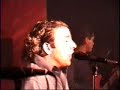 fuera de tono 2001