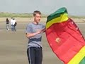 this is flexifoils power kite (2.05m)...if you can see it !! probably the most difficult vid i've done yet!! needed a much much wider lens really !!
this is at pembrey beach, south wales...a great location for flying power kites....the wind was not too strong,and was being flown quite capably by ben who is aged 12, ...the big buzz did crash a couple of times as you can see!!!