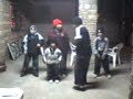 bailando regaeton
