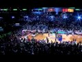 En el basketball, los jugadores vuelan