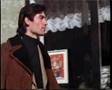 Timothy Dalton kauft sich beim Spies in Gmunden ein Achterl