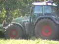 Grasmaaien met Fendt 820 Vario TMS
