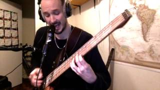 "mädle" by MTatG played on dimension tabel bass 4 string