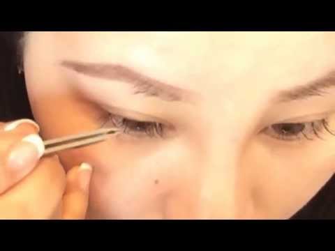 how to apply your own eyelash extensions