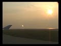 united airlines boeing 747 400 landing in hong kong