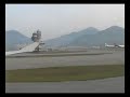 united airlines boeing 747 400 landing in hong kong