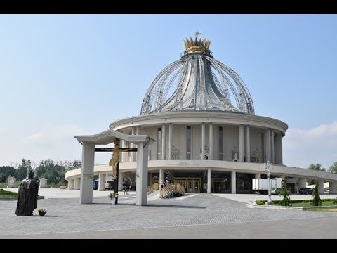 Nowenna Pompejańska w intencji małżeństw i rodzin w toruńskim sanktuarium