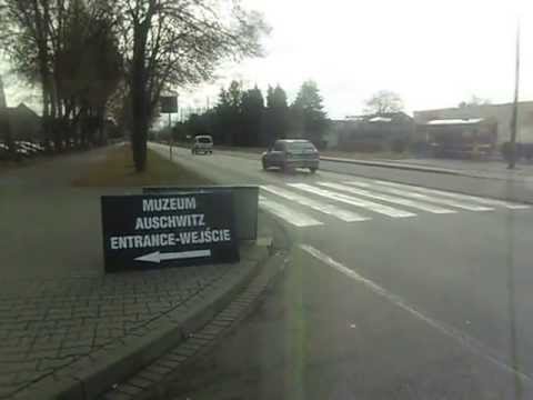 how to get to auschwitz from krakow by train