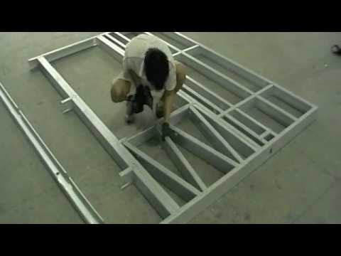 how to fasten going into labor