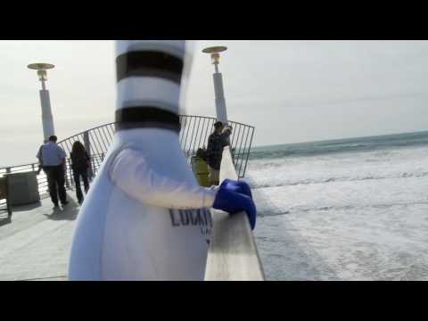 The Split - Mr. Pin Trains for the LA Marathon