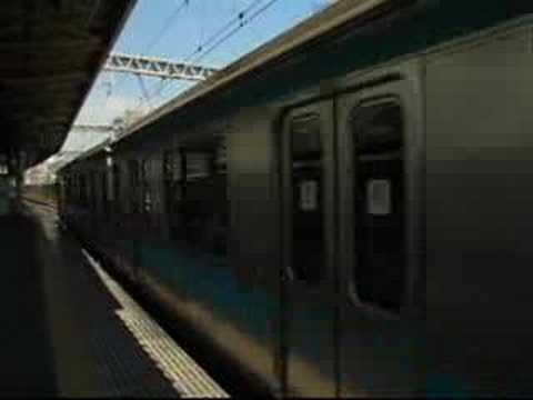 JR 東日本 京浜東北線　御徒町駅ホームにて　快速列車の通過