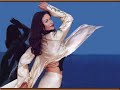 Catherine Zeta-Jones - She's A Lady