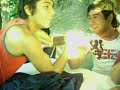 el gallito del angel y el niko en la pisina