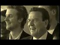 tobias-schlegl-der-neue-moderator-von-extra3.html