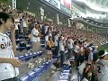 試合勝利後の選手応援歌メドレーです。これから応援歌を覚えたい方はぜひ参考にしてください！スタメン：鈴木尚→脇谷→小笠原→ラミレス→由伸→李→阿部→坂本→高橋尚　【2008.9.14　巨人VS東京ヤクルトスワローズ戦　東京ドームにて】