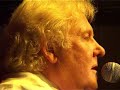 recorded at the national physical laboratory, teddington, england in 2005.
dave cousins, dave lambert, chas cronk, rod combes, john hawken.