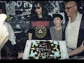 tributo que fiz para joey ramone nos mesmos moldes do que fiz para johnny e dee dee x c.jay (olhem meus v��deos para assistir a esses outros). as m�sicas que usei foram 