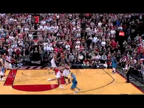 Game 6: Gerald Wallace steals and dunks it