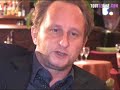 pour la sortie des deux mondes, beno�t poelvoorde nous dit quels seraient ses 10 commandements s'il �tait le ma�tre.