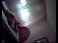 es un video algo estupido pero solo x joder se sube ajjajaja k pesa el tio de la camara xdios aver si se cae y se la traga