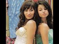 Demi Lovato - Two Worlds Collide, Sldieshow Demi Lovato - Two Worlds Collide, Sldieshow